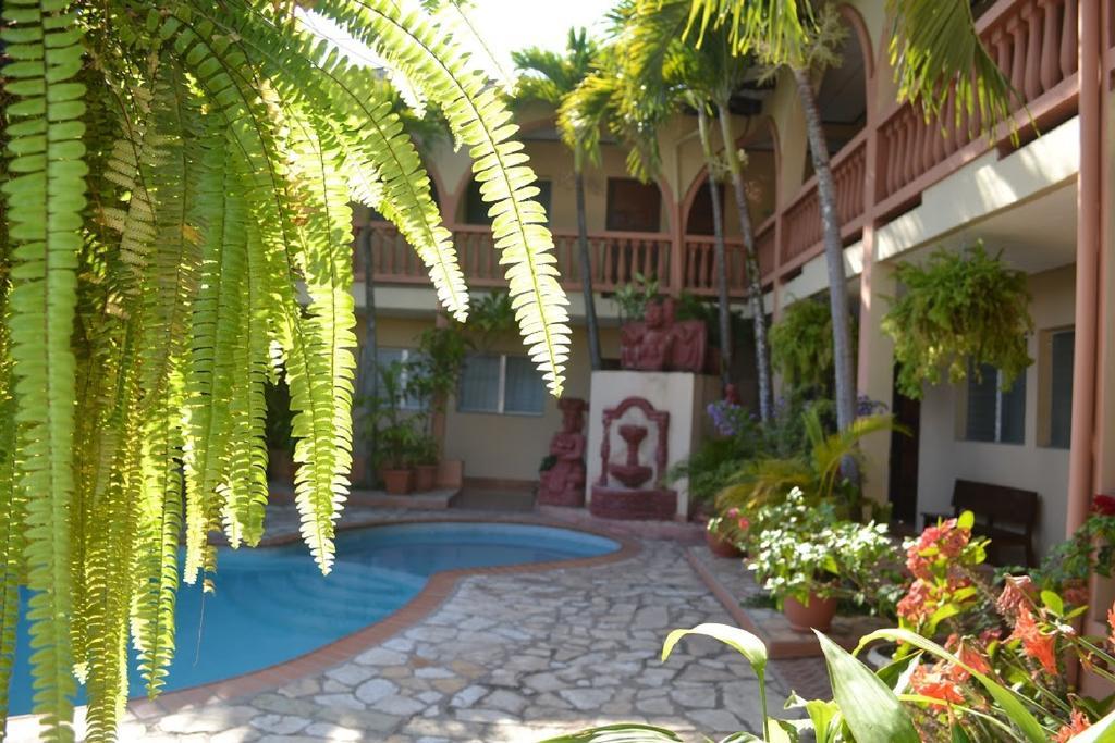 Hotel Buena Vista Copán Buitenkant foto