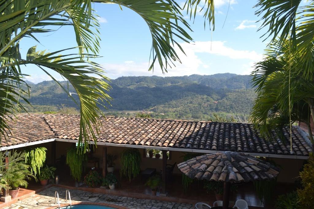 Hotel Buena Vista Copán Buitenkant foto