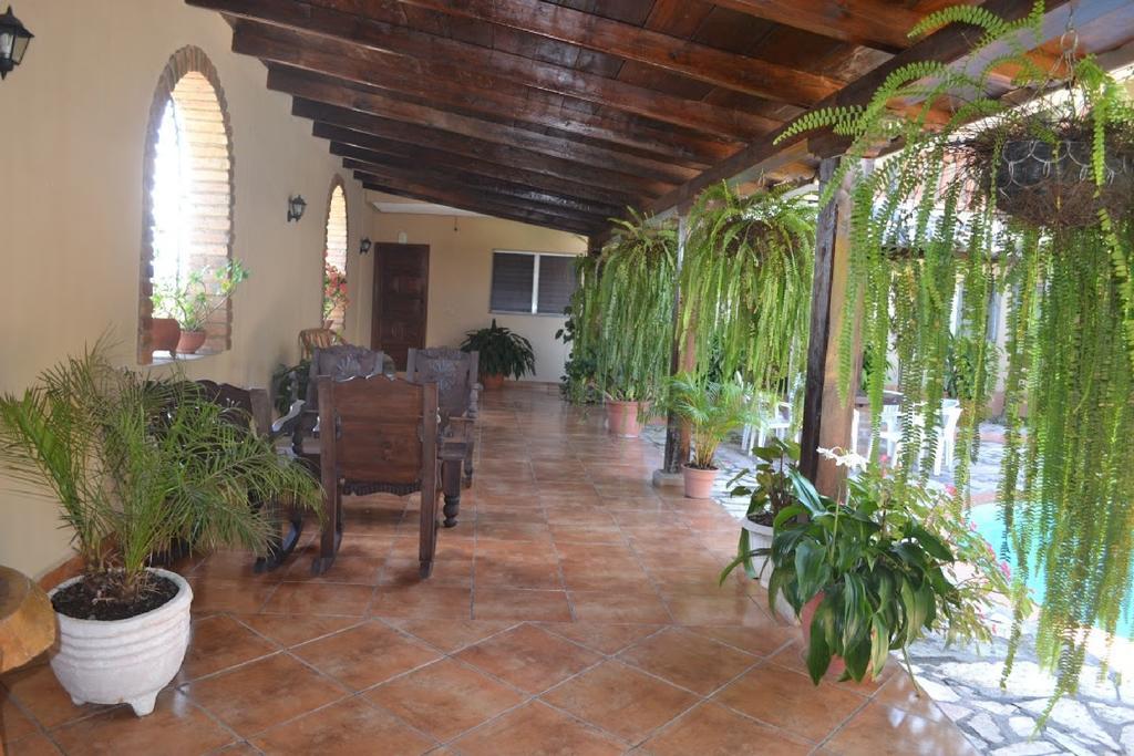 Hotel Buena Vista Copán Buitenkant foto