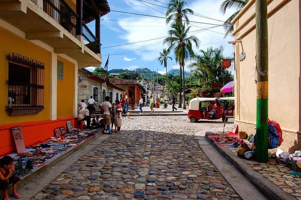 Hotel Buena Vista Copán Buitenkant foto