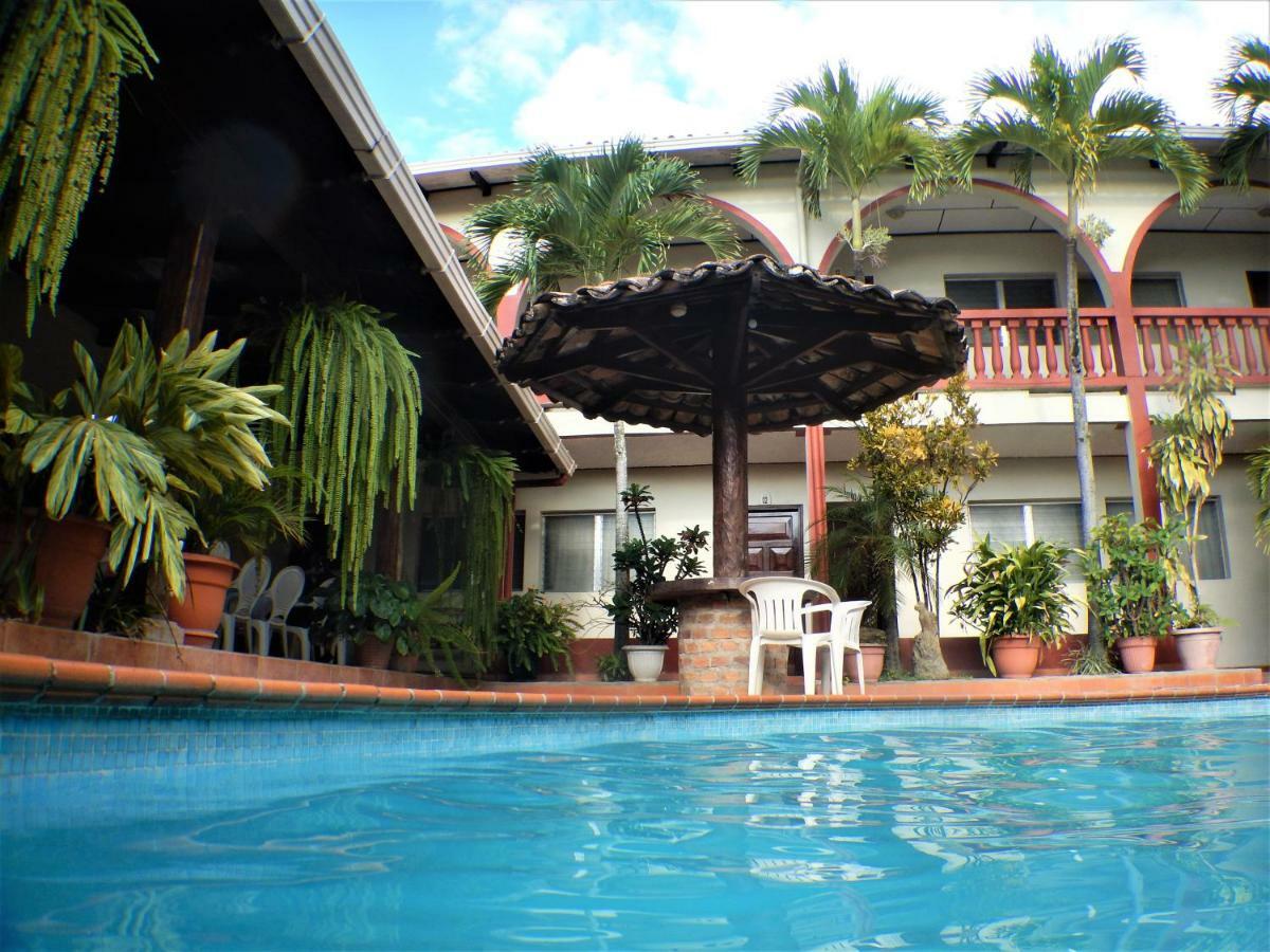 Hotel Buena Vista Copán Buitenkant foto