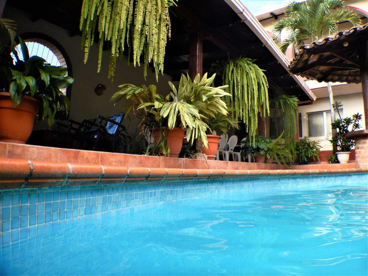 Hotel Buena Vista Copán Buitenkant foto