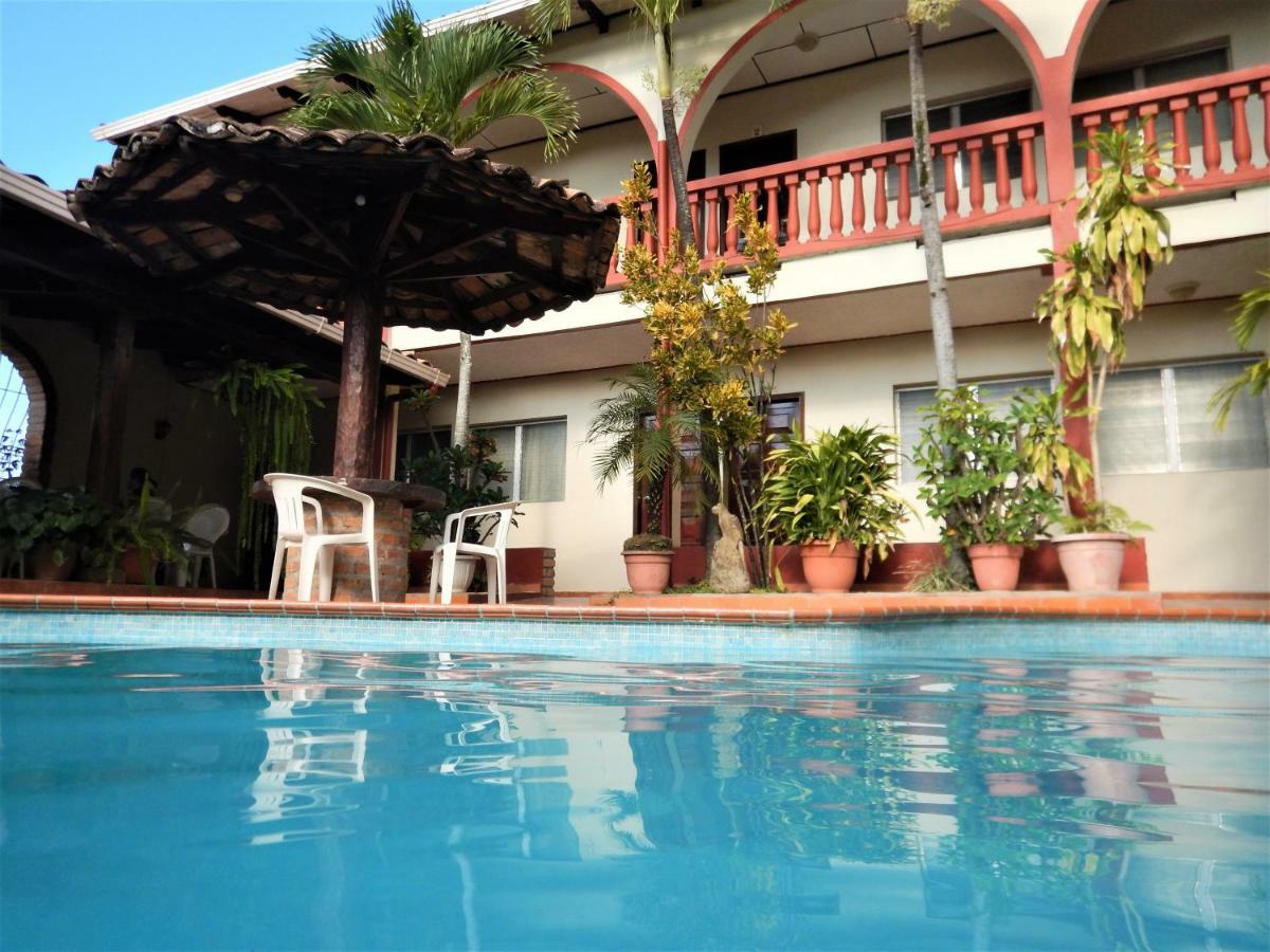 Hotel Buena Vista Copán Buitenkant foto