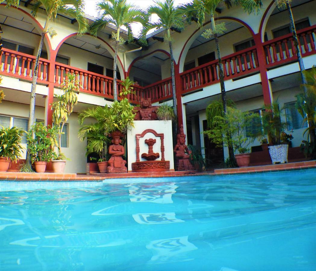 Hotel Buena Vista Copán Buitenkant foto