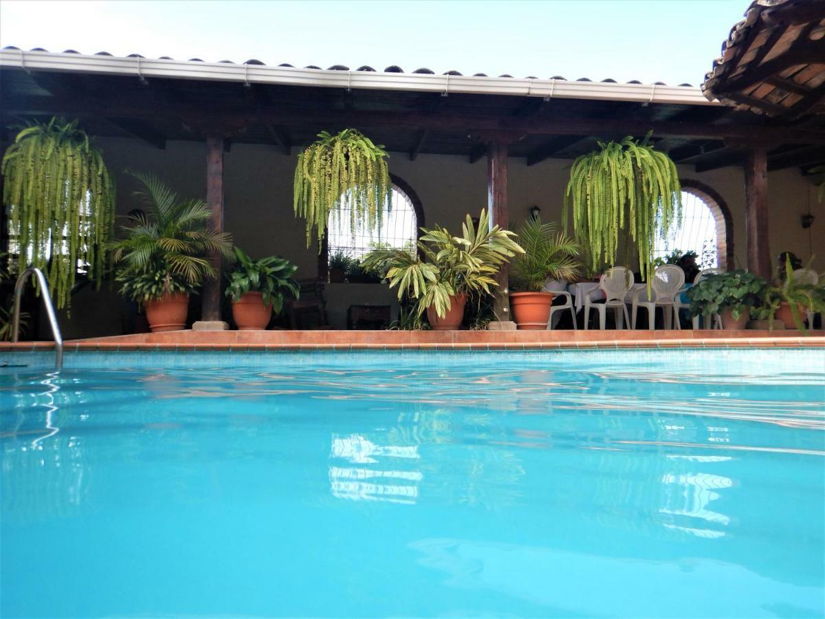 Hotel Buena Vista Copán Buitenkant foto